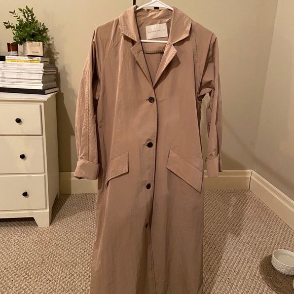 ARITZIA COAT - Picture 1 of 2